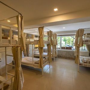 Dormitory Room Mixed